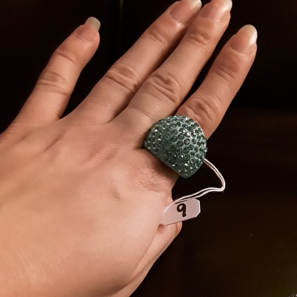 Emerald color ring with crystals